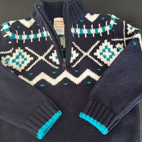 Jeans and sweater - Picture 2 of 5